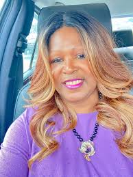 People are the prettiest when they talk about something they really love,  with passion in their eyes♥️