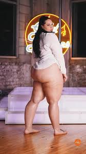 lynnshawna90 - Vidéos porno et photos - EroMe