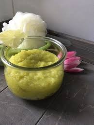 Limette Zitronen Korperpeeling Mit Und Ohne Thermomix Thermomix Limetten Lebensmittel Essen