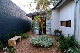 Courtyard Eclectic Exterior Adelaide By Jeni Lee Courtyard Gardens Design Small Courtyard Gardens Walled Courtyard Garden
