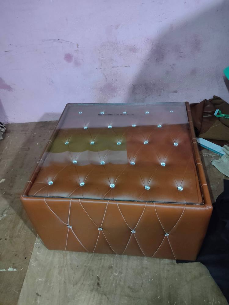 Senter Table product image