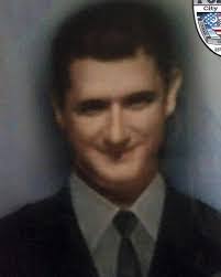 Dean Compton's Instagram, Twitter & Facebook