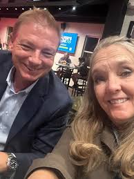 As I was preparing to welcome this week's new members, I couldn't help but  notice that we are just 80 people shy of FIFTY THOUSAND! On Wednesday, I  shared the story of