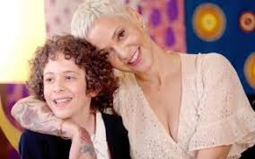 People who liked marta faial's feet, also liked Atriz Marta Faial Foi Mae De Gemeas Movenoticias