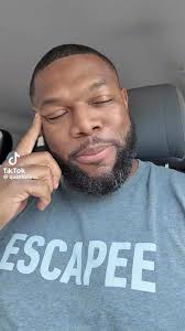 Sakinah Finney's Instagram, Twitter & Facebook