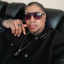 I know I'm flat and barely 120lbs but do you still date me?