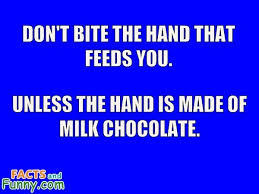 Don T Bite The Hand That Feeds You Picture Pin On Funny Photos