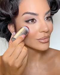 A postcard from Berry Amore, blushed n in love 🪭🌊