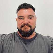 Cameron Armstrong's Instagram, Twitter & Facebook