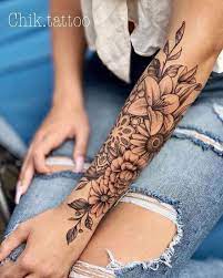 Tattoo Artists At Work Floral Arm Tattoo Body Tattoos Best Sleeve Tattoos
