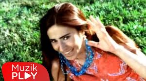 Yildiz Tilbe Yuru Anca Gidersin Official Video Youtube