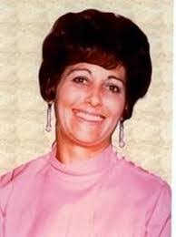 Mary Blackmer's Instagram, Twitter & Facebook