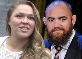 Rowdy ronda raw women's champion san diego comic con ronda rousey wwe photos wwe superstars action figures comics cartoons. Photos Ronda Rousey Just Confirmed She S Pregnant For Travis Browne