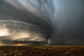 As former tropical storm fred dies a slow death in the interior northeast of the u.s., two other tropical systems are bearing down on land thursday as the 2021 hurricane season approaches its most. Tornado Vichrice Hurikan Ktery Vitr Je Nejnicivejsi Epochaplus Cz
