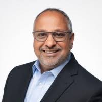 600+ "Gareth" profiles