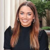 Ginger Hopkins's Instagram, Twitter & Facebook