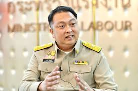 ประกันสังคม มาตรา 33 เงินในบัญชีเกิน 5 แสนบาท อดรับเยียวยา. Xlou3l3udgnc2m