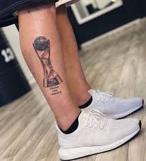 Check spelling or type a new query. Futbolisty Sbornoj Ukrainy Nabili Tatu V Chest Triumfa Na Chempionate Mira U20 Foto Fakty