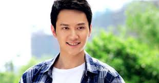 Phùng Thiệu Phong hóa thân thành "bạch mã hoàng tử"