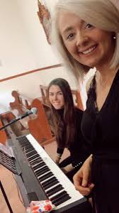 Finally back in action and it felt amazing!! 🎹 Congratulations Michelle &  Declan! Have the most amazing day! ⭐️❤️ We were so delighted to be part of  the special day! 🤩