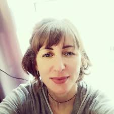 I'm Ana Lesia, 23 🪩🌟 Toledo, OH I just got called a switch yesterday for  the first time so lmk 🤣 ♒️ I do photography, love working out,  walks/hiking, and I have