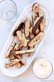 The end result is a biscotti that holds together for easy baking, can withstand a good dunk in some coffee or hot chocolate, and have the perfect crunchy, but light, texture. Gluten Free Vegan Almond Biscotti Recipe