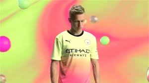Акварели текстура план обои справочная информация. Zinchenko Predstavil Ochen Strannuyu Tretyu Formu Manchester Siti Video Eurosport