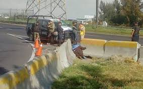 El impacto se dio entre las 5 y las 6 de la mañana de viernes 20 de julio de 2018 a una altura del kilómetro 18 de. Perece Mujer Motociclista Por Tragico Accidente En La Mexico Pachuca La Prensa Noticias Policiacas Locales Nacionales