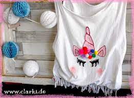 Zeichne das motiv und den spruch zuerst auf einem a4 blatt vor. Einhorn Tasche Aus Einem T Shirt Selbermachen Ohne Nahen Clarki De Diy Fun Food Kreative Bucher E Books Einhorn Shirts T Shirt Selber Machen