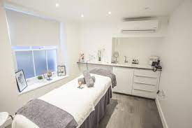 Biologique Recherche Facial At Aesthetics Lab Spa Room Decor Spa Treatment Room Beauty Room Salon