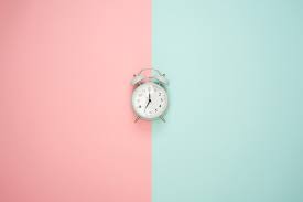Restore your confidence with the calendar day and time clock that clearly spells out the day, time, and period of the day for you to eliminate confusion. What Age Should Kids Start Using An Alarm Clock Dad Fixes Everything
