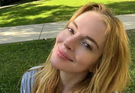 Lindsay Lohan y las teorías de los cirujanos plásticos tras su cambio de  imagen