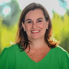 Laura Spink's Instagram, Twitter & Facebook