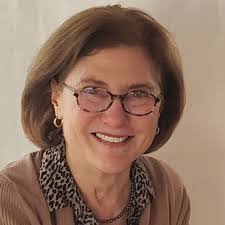 Paula Parsons's Instagram, Twitter & Facebook