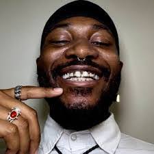 Camille Starr's Instagram, Twitter & Facebook