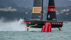 ¿pero por qué recibe el apelativo de 'rosa' esa luna descomunal? Luna Rossa Prada Cup Finals Day 2 February 14 2021 America S Cup 36 Course E