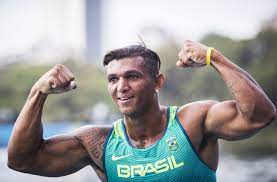 Isaquias queiroz dos santos is a brazilian sprint canoeist who has competed since 2005. Isaquias Queiroz E Campeao Mundial De Canoagem Na Hungria Veja
