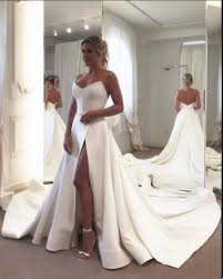 When You Order Please Leave Your Phone Number This Is Very Important This Dress Co In 2020 Satin Bridal Gowns Satin Wedding Gown Wedding Dresses