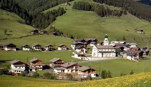 Innervillgraten is a municipality in the district of lienz in the austrian state of tyrol. Innervillgraten Tyrol Austria