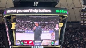 Roosevelt Barnes gives speech