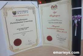 Perhimpunan bulanan bersama rektor januari 2017. Anugerah Perkhidmatan Cemerlang Dan Sijil Bsn