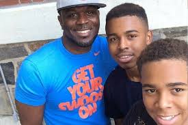 Fundraiser by Lee Williams : HARVEY Sucks please help LEE FAMILY