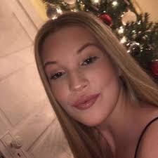 Julia Spurlock's Instagram, Twitter & Facebook