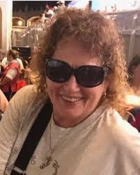 Darlene Dillard's Instagram, Twitter & Facebook