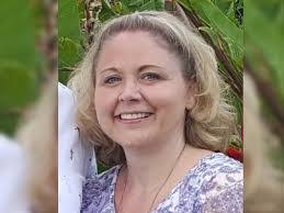 Deanna Driver's Instagram, Twitter & Facebook