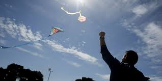 Η καθαρά δευτέρα 2021 είναι και το πρώτο τριήμερο του έτους, όμως τα ταξίδια δεν επιτρέπονται. Kanena E3tra Metro Gia Thn Ka8ara Deytera Ti Wra 3ekina H Apagoreysh Kykloforias Pbnews Eidhseis Me Onomatepwnymo