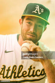 1,183 Ken Chambers Photos & High Res Pictures