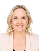 Kellie Boyer's Instagram, Twitter & Facebook