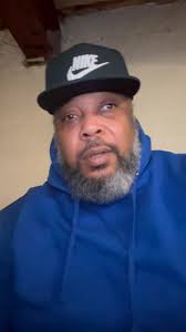 LIFE IS ONLY WHAT YOU MAKE IT … TO LIVE IS TO BE ALIVE …… 🥸🤯….  #rareendthebrand #99shieffield #Vintage #beardadon #ontheporch #yummysalad  @highlight