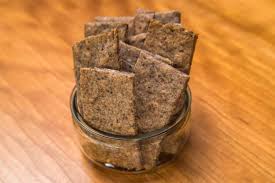Rosmarin Und Salz Crackers Aus Buchweizenmehl Rezept Rezept Buchweizenmehl Buchweizen Lebensmittel Essen